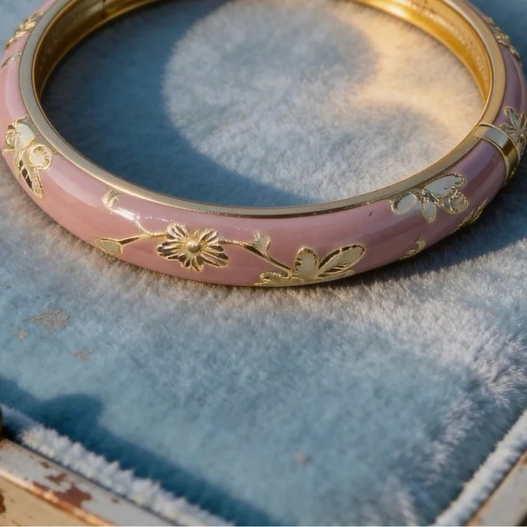 Set of Two Floral Enamel Bangles Pale Pink & Blue - Picture 4 of 7